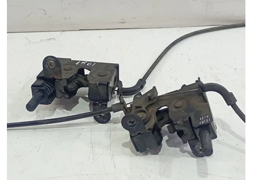 Broasca capota 8240599 BMW Seria 7 E65/E66 (facelift) (2005 - 2008) 3.0 d M57N2