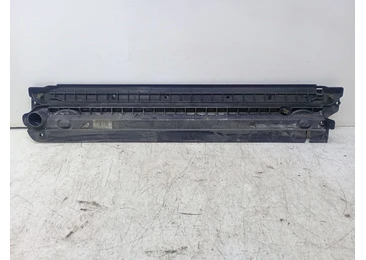 Ornament grila radiator 17112249878 BMW Seria 7 E65/E66 (facelift) (2005 - 2008) 3.0 d M57N2