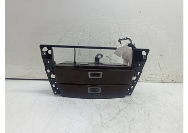 Sertar bord 51458261060A BMW Seria 7 E65/E66 (facelift) (2005 - 2008) 3.0 d M57N2