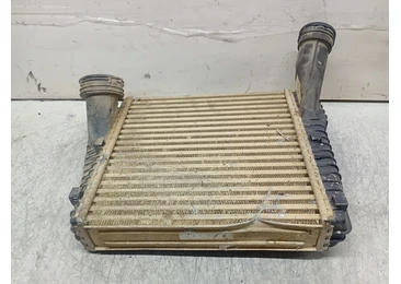 Radiator intercooler Audi Q7 4L (2005 - 2009) 3.0 tdi BUG