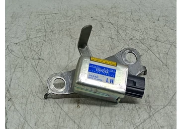 Senzor impact 89830-42020 Toyota RAV4 CA20 (facelift) (2003 - 2006)