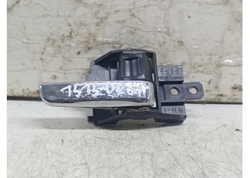 Maner interior dreapta spate Mitsubishi ASX 1 (2010 - 2012) 1.8 DI-D 4N13