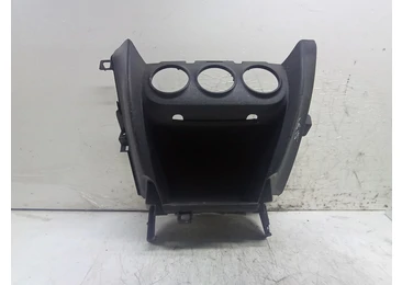 Ornament bord 8002A780 Mitsubishi ASX 1 (2010 - 2012) 1.8 DI-D 4N13