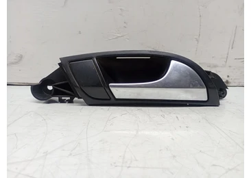 Maner interior dreapta fata 4L0837020 Audi Q7 4L (2005 - 2009) 3.0 tdi BUG