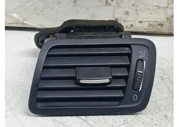Grila ventilatie bord 3C1819701F Volkswagen Passat B6 (2005 - 2010) 1.4 TSI CAXA