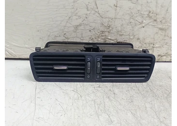 Grila ventilatie bord 3C1819728 Volkswagen Passat B6 (2005 - 2010) 1.4 TSI CAXA