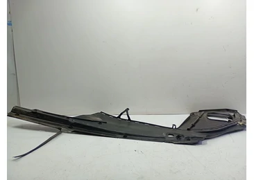 Ornament capota 51767019803 BMW Seria 5 F07/F10/F11 (2009 - 2013) 2.0 d N47