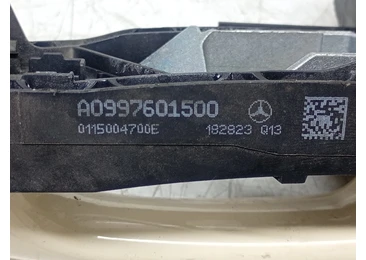 Maner exterior stanga fata Mercedes Benz E-Class W213 (2016 - 2020) - miniatura 4