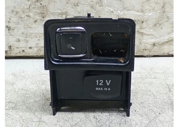 Priza 12V A2126800436 Mercedes Benz E-Class W212 (2009 - 2013) OM651.925