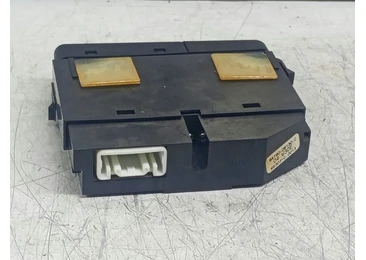 Buton dezaburire 84790-05130 Toyota Avensis 2 T25 (2002 - 2006) - miniatura 2
