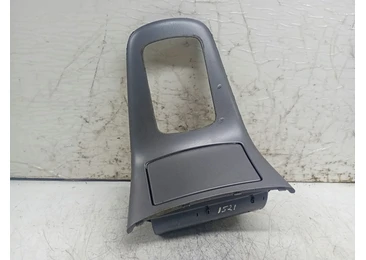 Scrumiera Toyota Avensis 2 T25 (2002 - 2006) 1.8