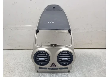 Grila ventilatie 13205165 Opel Corsa D (2006 - 2011) 1.0 benzina Z10XEP