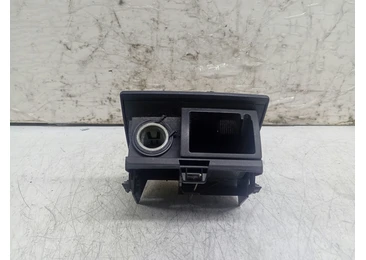 Scrumiera Mercedes Benz E-Class W212 (2009 - 2013) - miniatura 2