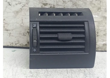 Grila ventilatie bord dreapta 5Z0819704 Volkswagen Fox 2 (2003 - 2007) 1.2 BMD
