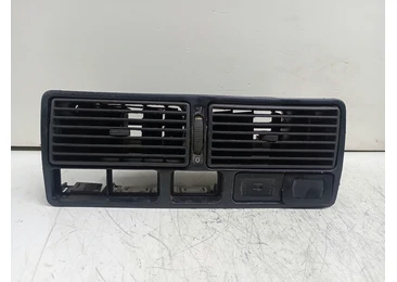 Grila ventilatie bord 1J0819728C Volkswagen Golf 4 (1997 - 2006) 1.6 AKL