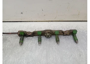 Rampa injectoare Toyota Avensis 2 T25 (2002 - 2006) 1.8