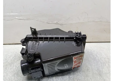 Carcasa filtru aer 17705-0D041 Toyota Avensis 2 T25 (2002 - 2006) 1.8