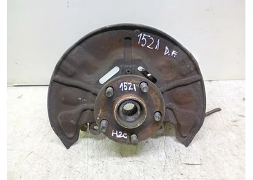 Fuzeta dreapta fata Toyota Avensis 2 T25 (2002 - 2006)
