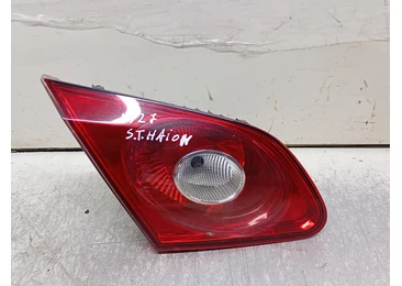 Stop stanga haion 3C8945093E Volkswagen Passat CC 1 (2008 - 2012) CBAA