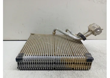 Radiator clima bord 7p0820101 Volkswagen Touareg 2 (7P) (2010 - 2014) 3.0 CRCA