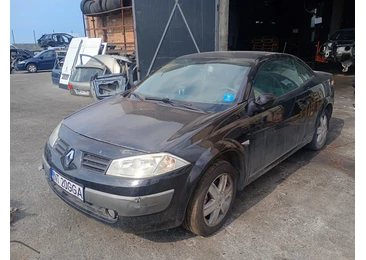 Renault Megane 2 (2002 - 2006) - miniatura 4