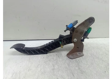 Pedala ambreiaj 8200414510 Renault Megane 2 (2002 - 2006) - miniatura 2