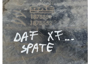 Aripa dreapta spate 1875551 Daf XF 106 1 (2013–2021) - miniatura 3