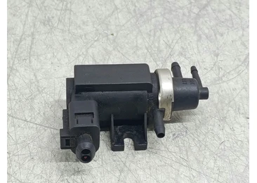 Electrovalva vacuum 1J0906627 Volkswagen Golf 4 (1997 - 2006) - miniatura 2