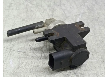 Electrovalva vacuum 1J0906627 Volkswagen Golf 4 (1997 - 2006) - miniatura 2