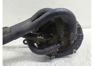 Carcasa filtru combustibil 3C0127400C Volkswagen Passat B6 (2005 - 2010) - miniatura 2