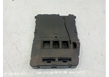 Modul confort 8200606824 Renault Megane 2 (2002 - 2006) k4j-d7
