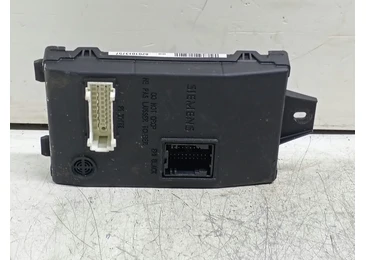 Modul confort 8201013757 Dacia Sandero 1 (2008 - 2012) K7M710