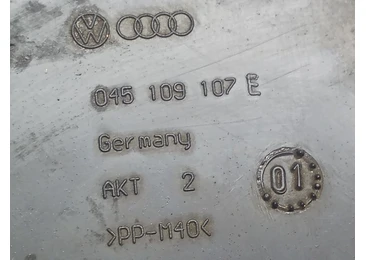 Capac distributie 045109107 Audi A4 B8/8K (2007 - 2011) - miniatura 3
