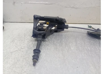 Timonerie manuala 6 trepte 112102401 Toyota Yaris XP130 (2011 - 2014) - miniatura 3
