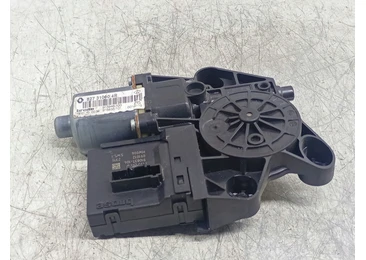 Motoras geam stanga spate 827310004R Renault Grand Scenic 3 (2009 - 2012) f9q