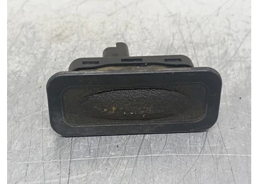 Buton portbagaj 8200070256 Renault Megane 2 (2002 - 2006)