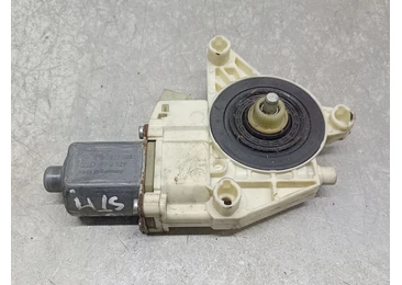 Motoras geam stanga fata A2048200142 Mercedes Benz E-Class W212 (2009 - 2013) 2.2 cdi OM651.924