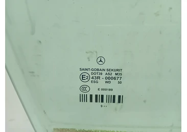 Geam dreapta fata Mercedes Benz E-Class W212 (2009 - 2013) - miniatura 4