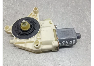 Motoras geam dreapta spate A2048200642 Mercedes Benz E-Class W212 (2009 - 2013) OM651.924