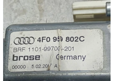 Motoras geam dreapta spate 4F0959802c Audi A6 4F/C6 (2004 - 2008) - miniatura 3