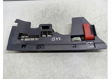Ornament interior 681025DF0A Infiniti Q30 1 (2016 - 2020) 2.2 d 651.930