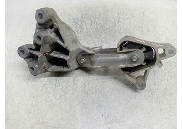 Suport motor A2462401109 Infiniti Q30 1 (2016 - 2020) 2.2 d 651.930