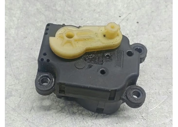 Motoras clapeta mixaj aer 985853Z GM09180204 Opel Vectra C (2002 - 2005)