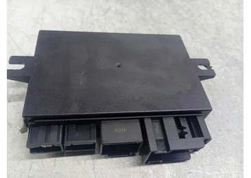Modul carlig remorcare A2469000316 Infiniti Q30 1 (2016 - 2020) 2.2 d 651.930