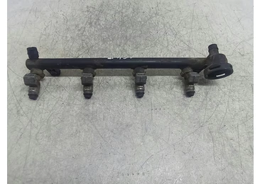 Rampa injectoare 7700112519 Renault Clio 2 (facelift) (2001 - 2005) K4J