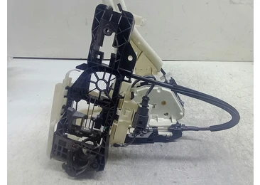 Broasca dreapta fata 5N1837016A Volkswagen Passat CC 1 (2008 - 2012) CBA