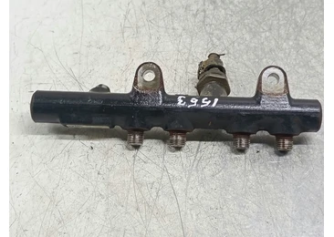 Rampa injectoare H8201157327 175215346R Dacia Dokker 1 (2012 - 2017) K9K612