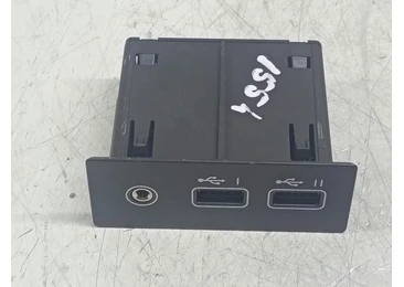 Slot USB 284H39520R Renault Arkana 1 facelift (2023–2025) H4M-C6