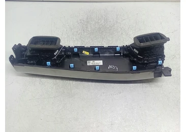 Ornament bord 682115049R Renault Arkana 1 facelift (2023–2025) - miniatura 2