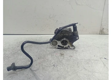 Pompa vacuum 03L145100 Volkswagen Passat CC 1 (2008 - 2012) CFGB